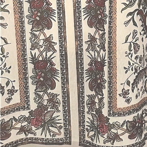 EUC! MAX STUDIO FLOWERED SLEEVELESS BLOUSE - Picture 8 of 11